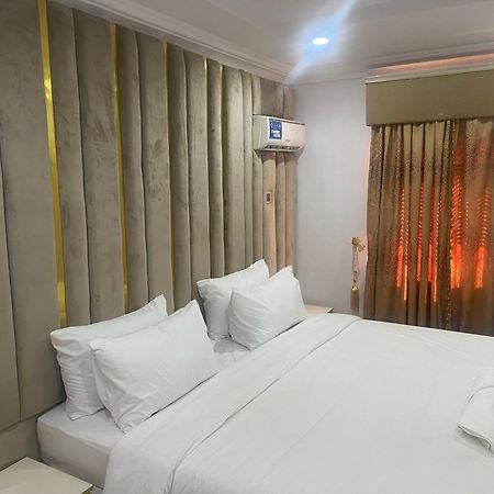 White Gold Hotel Ikeja Extérieur photo