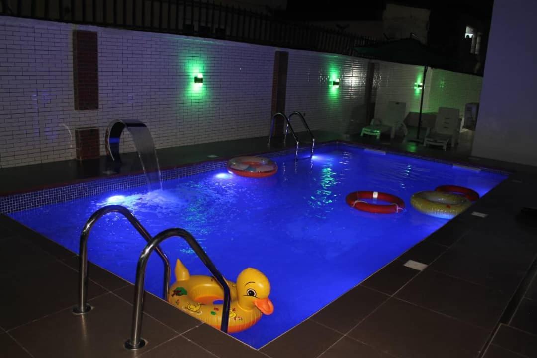 White Gold Hotel Ikeja Extérieur photo
